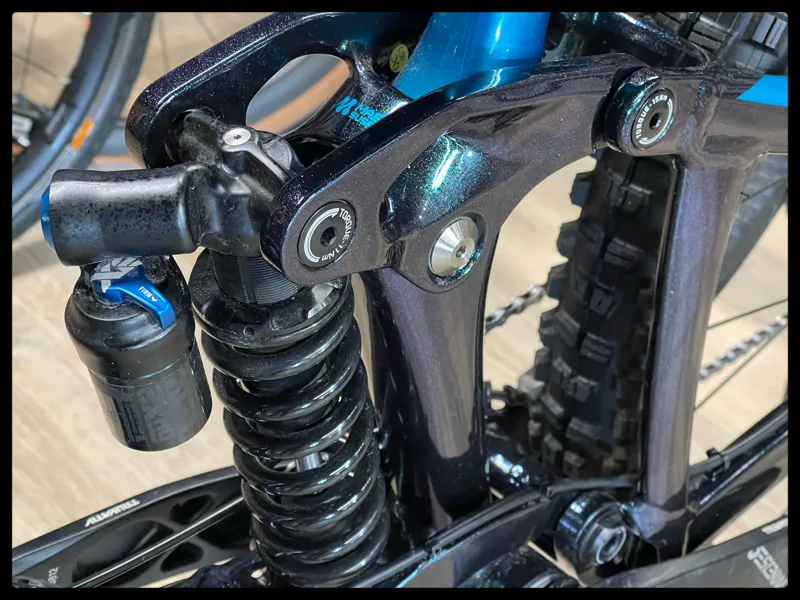 Reign 29 SX Medium Starry Night 2022-7